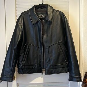 Levi’s Faux Leather Jacket - Quilted lining